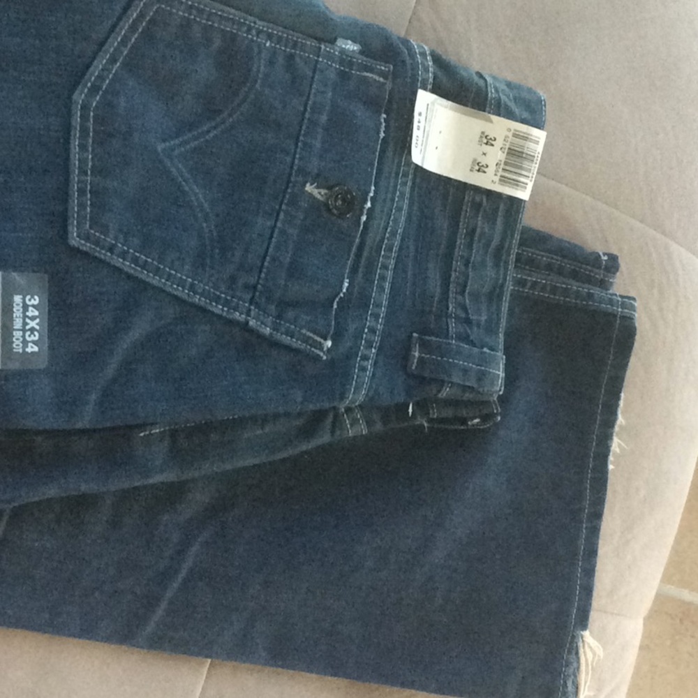 Levi’s Men’s modern boot denim jeans NWT